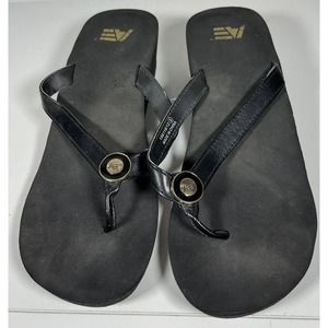 American Eagle Black Circle Logo WEDGE Flip Flop Size Women’s 9 Sandals Shoes